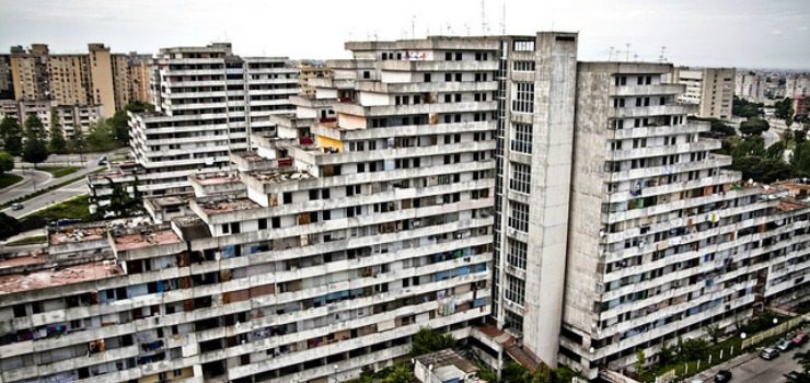 Čtvrť třetí svět – nevstupovat! Severní předměstí Neapole budí hrůzu