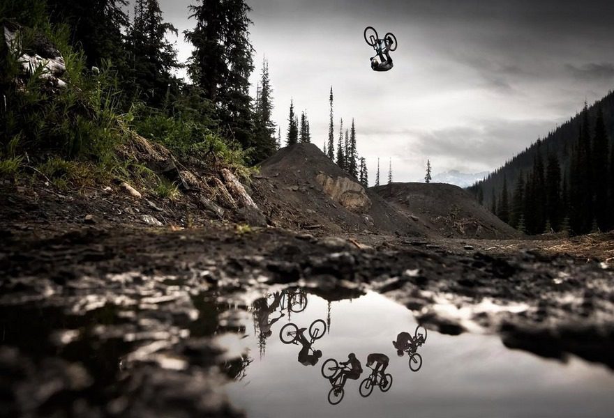 Photographer: Scott Serfas Red Bull Illume 2016 Category: Sequence Athlete: Thomas Genon Location: Retallack, Canada