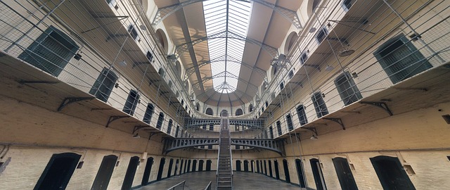 Prison break: ako utiecť z väzenia a potom sa prešmyknúť naspäť