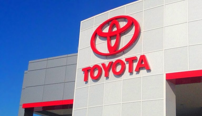Toyota a jej boj proti znečistenému ovzdušiu