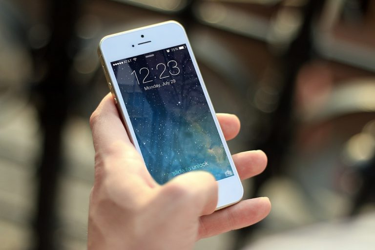 Apple bol obvinený zo spomaľovania starších zariadení