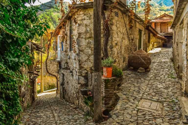 Strávte predĺžený víkend na Cypre so spiatočnými letenkami len za 19€!