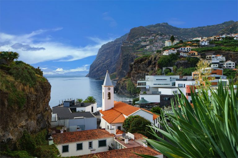Úchvatná Madeira je teraz dostupná v letných termínoch za cenu spiatočných leteniek 161€!