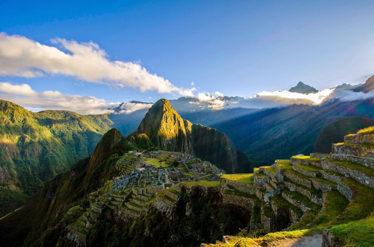V blízkosti Machu Picchu začali so stavbou letiska, čo vyvolalo vlnu kritiky od historikov či ekológov