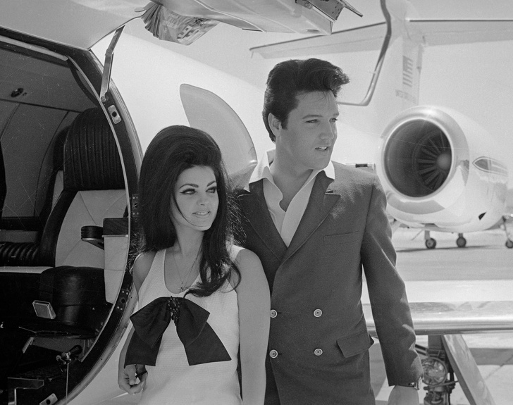 Skutočný príbeh Elvisa a Priscilly Presley, ktorých manželstvo bolo vopred určené na zánik