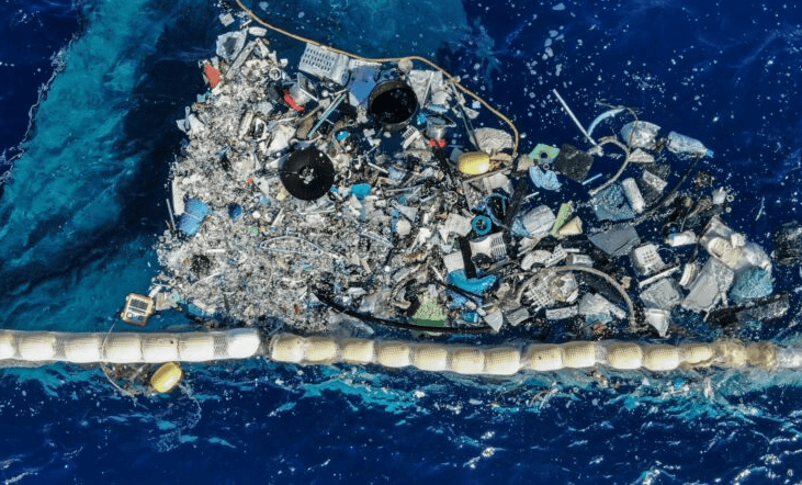 Vedci opäť našli nový spôsob rozkladu a opätovného použitia plastového odpadu