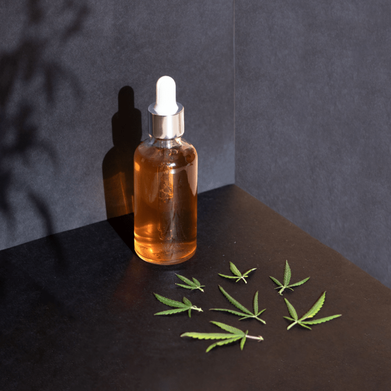 CBD je na Slovensku konečne legálne – Otvoril sa tak trh rôznym doplnkom výživy s obsahom Kanabidiolu ako sú napríklad oleje či krémy