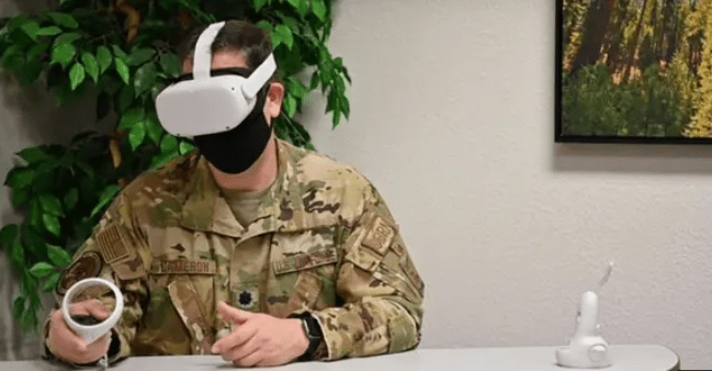 Americké letectvo chce znížiť počet samovrážd vojakov za pomoci virtuálnej reality