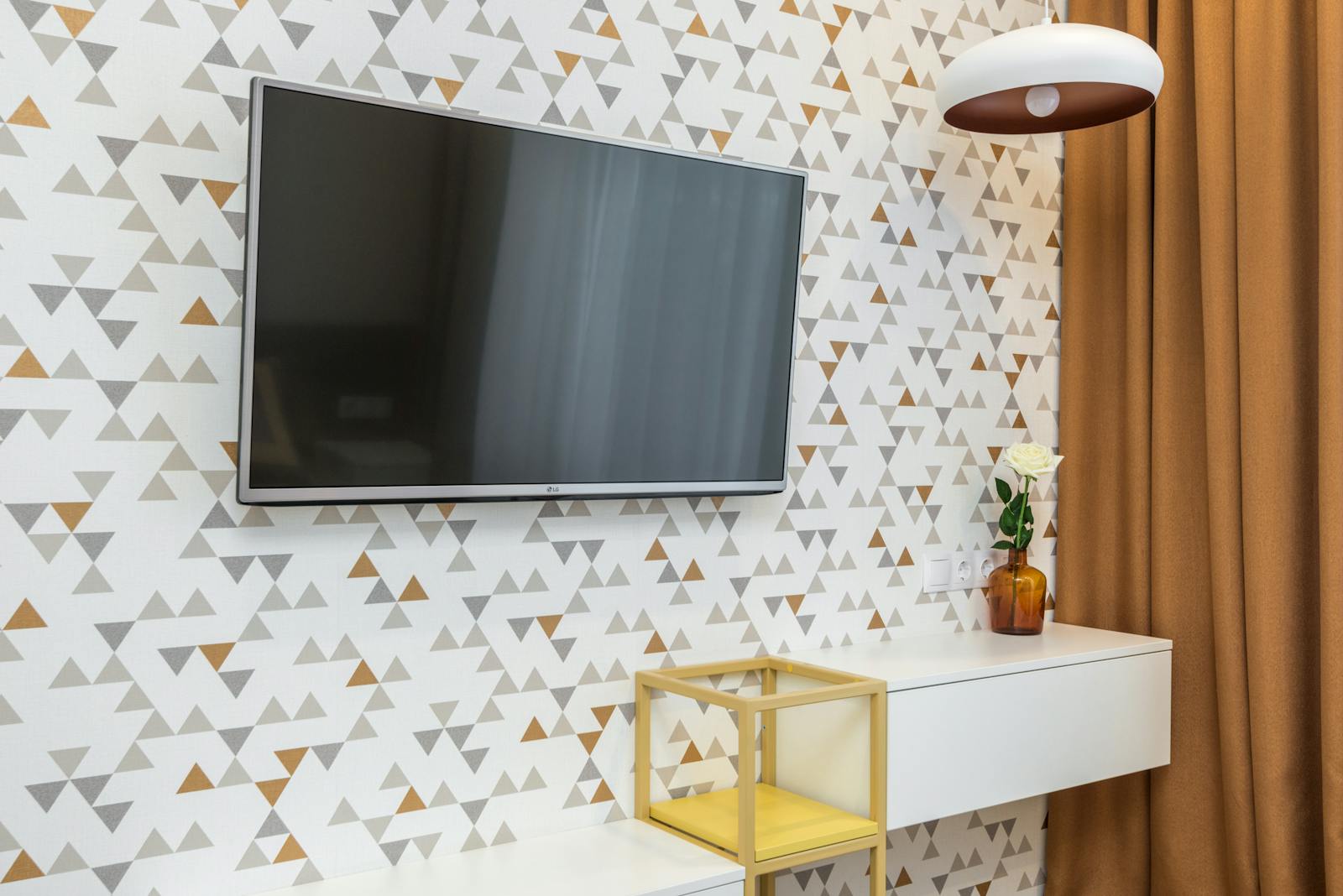 TV on Wall