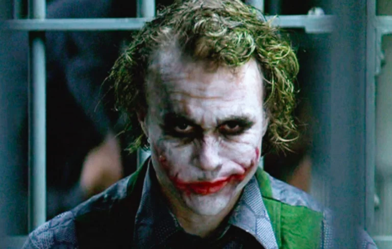 Fakt dňa: hollywoodska celebrita Heath Ledger sa obetoval pre rolu Jokera vo filme Batman