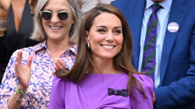 Princezná Kate opäť v spoločnosti: Očarila verejnosť na Wimbledone