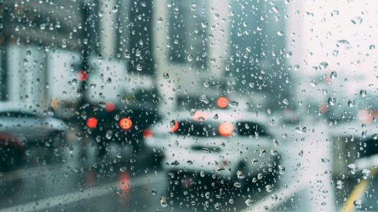 Meteorológovia varujú pred extrémami: Od štvrtka platia výstrahy 1. a 2. stupňa!