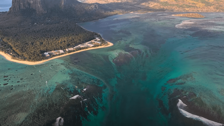 Zem skrýva najväčší arktický vodopád: Nachádza sa pod hladinou oceánu