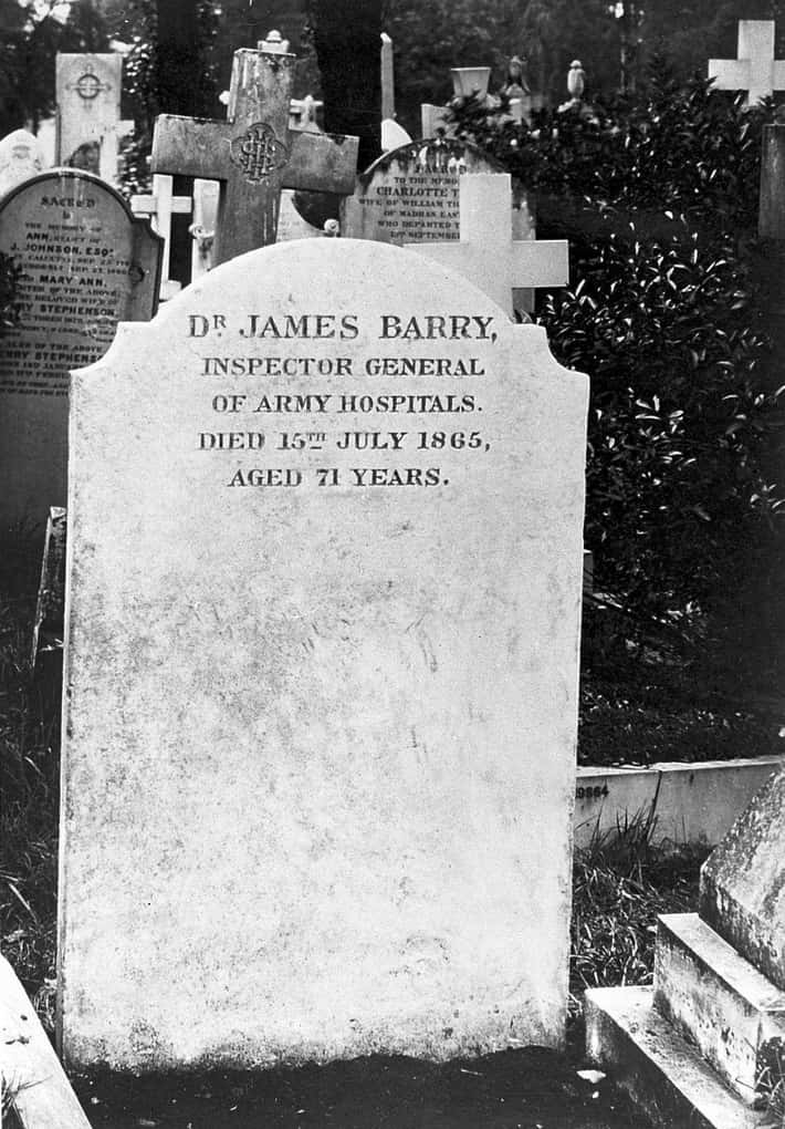 Náhrobný kameň Dr. Jamesa Barryho, generálneho inšpektora armádnych nemocníc, zomrel 15. júla 1865.